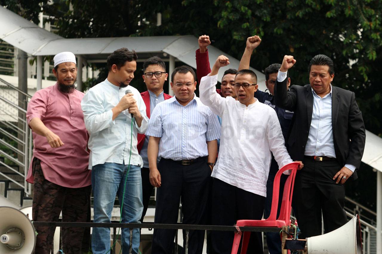 Klarifikasi Aliran Dana...