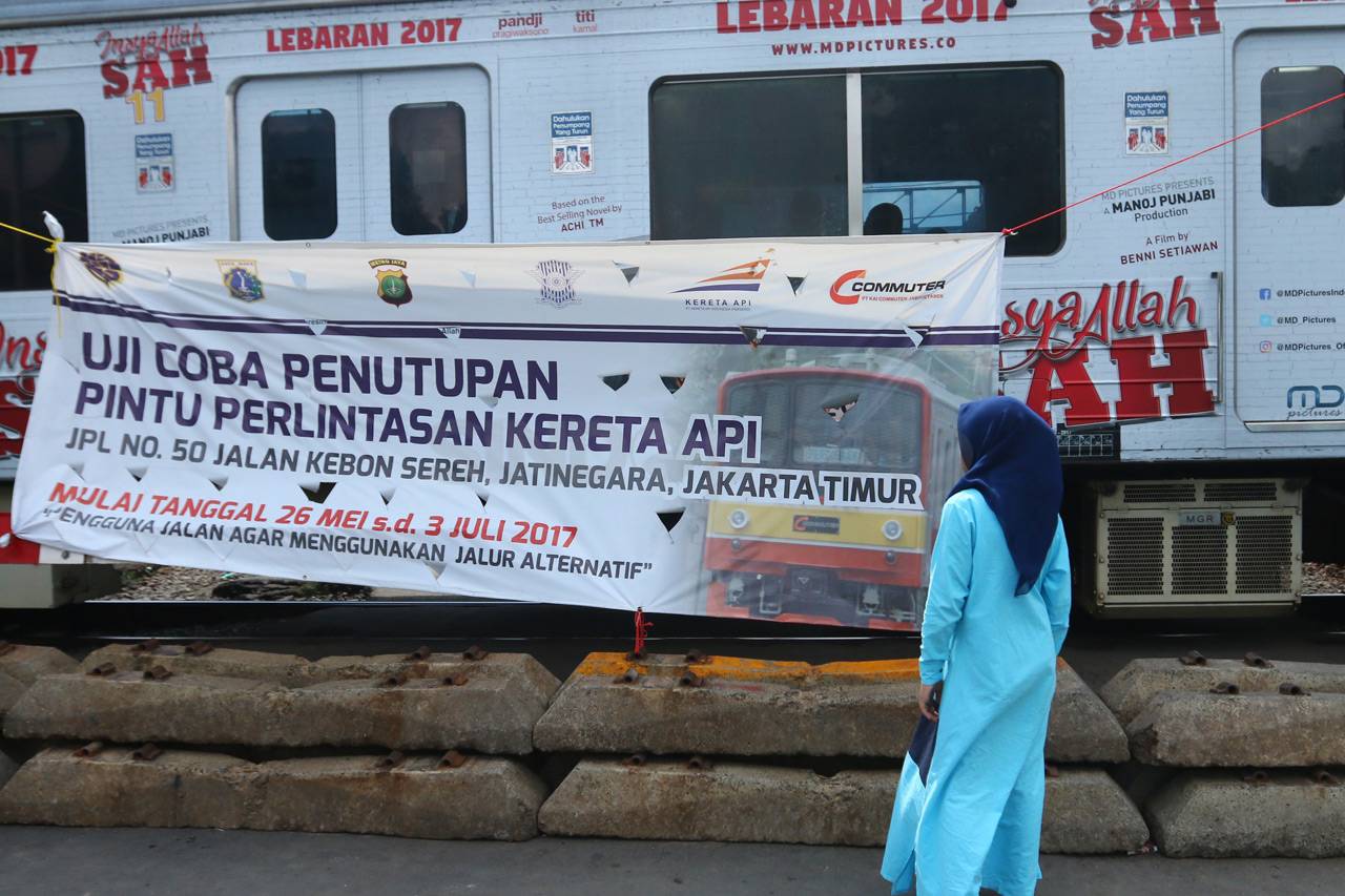 Ujicoba Penutupan Perlintasan...