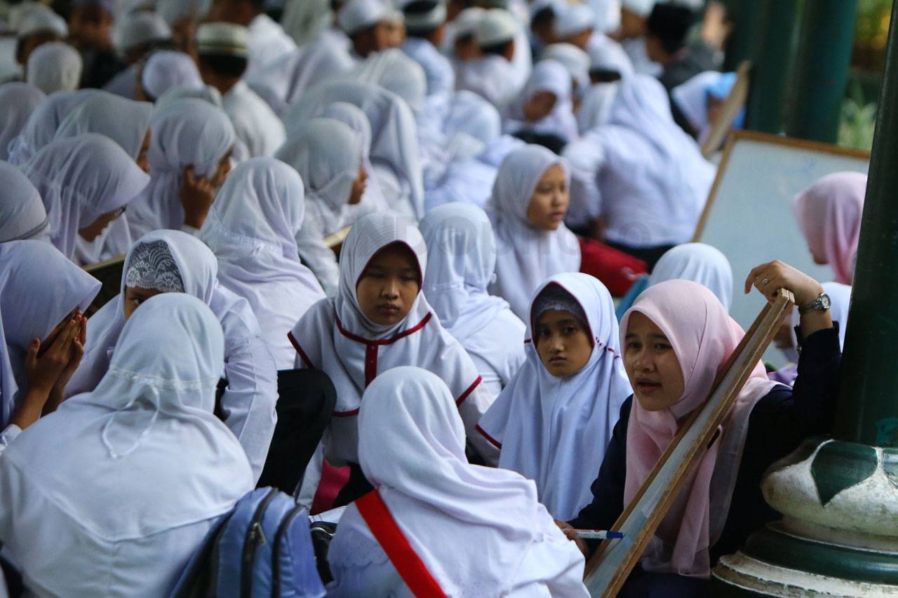Ratusan Peserta Ikuti...
