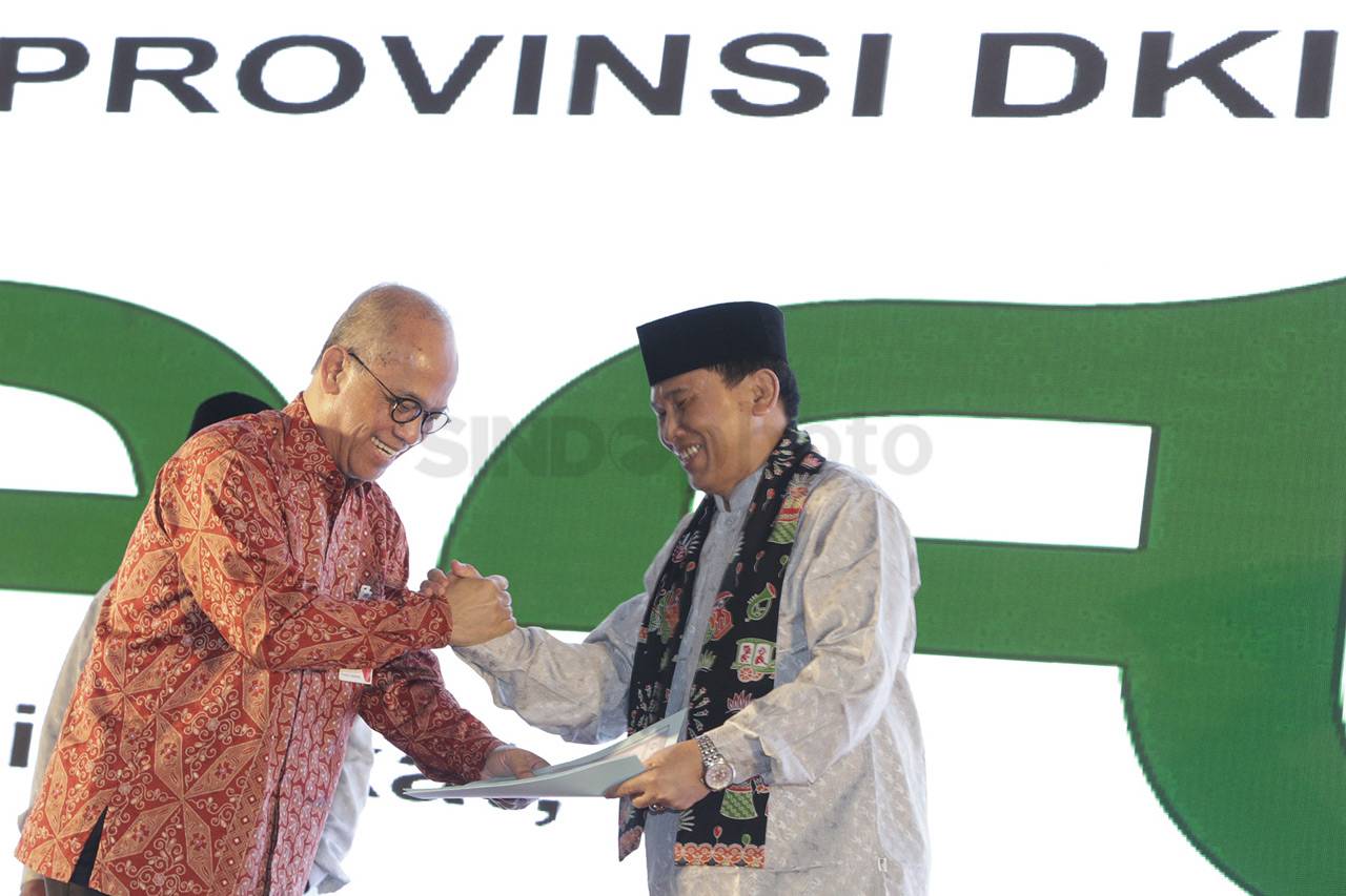 Hajatan Akbar Program...