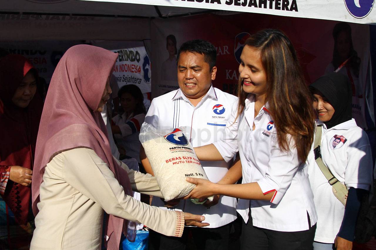 Partai Perindo Gelar...