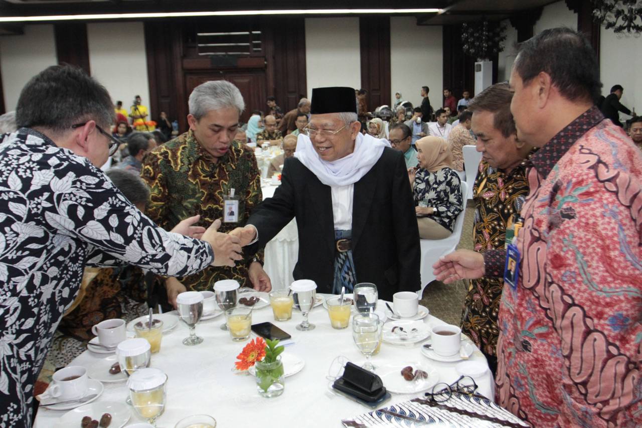 Moch Hadi Santoso Menjadi...