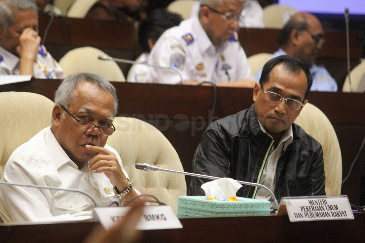 Komisi V DPR Gelar Rapat...