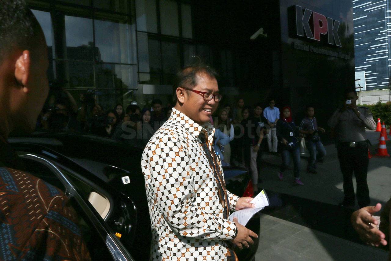 Menkominfo Sambangi...