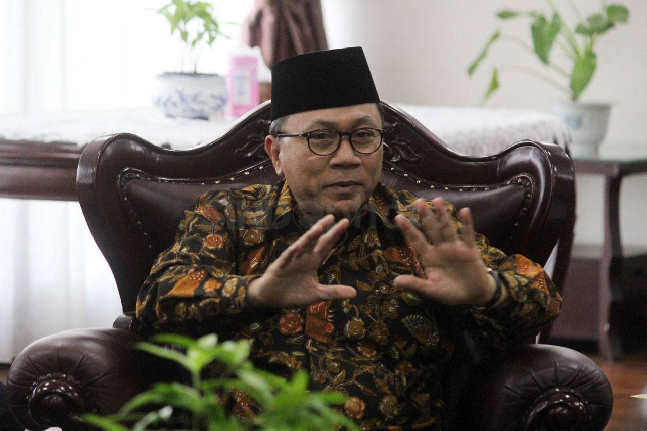 Ketua MPR Menerima Kunjungan...