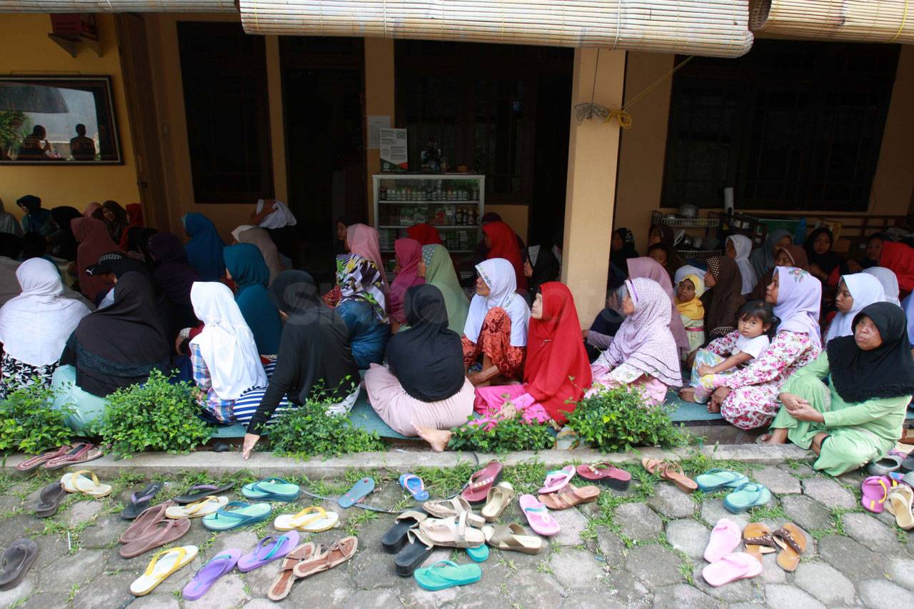 MNC Group dan Lottemart...