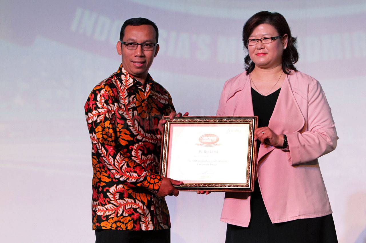 Bank DKI Sabet Penghargaan...