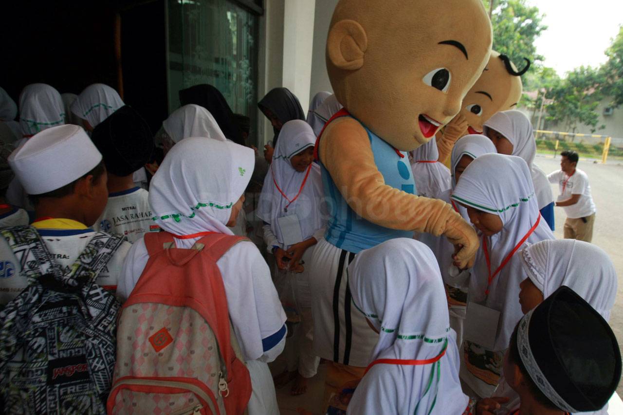 1.000 Anak Yatim Hadiri...