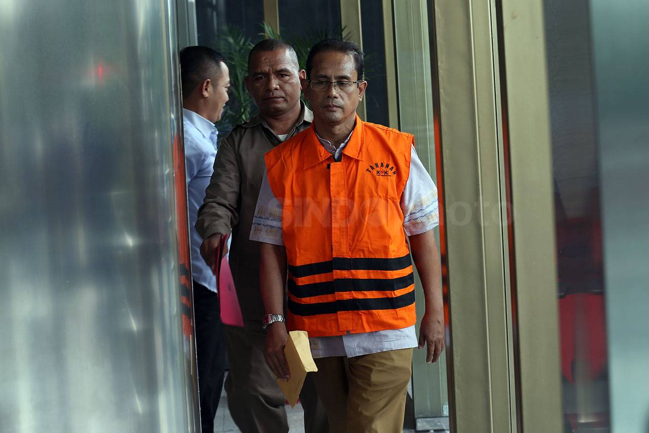 Pemeriksaan Perdana...