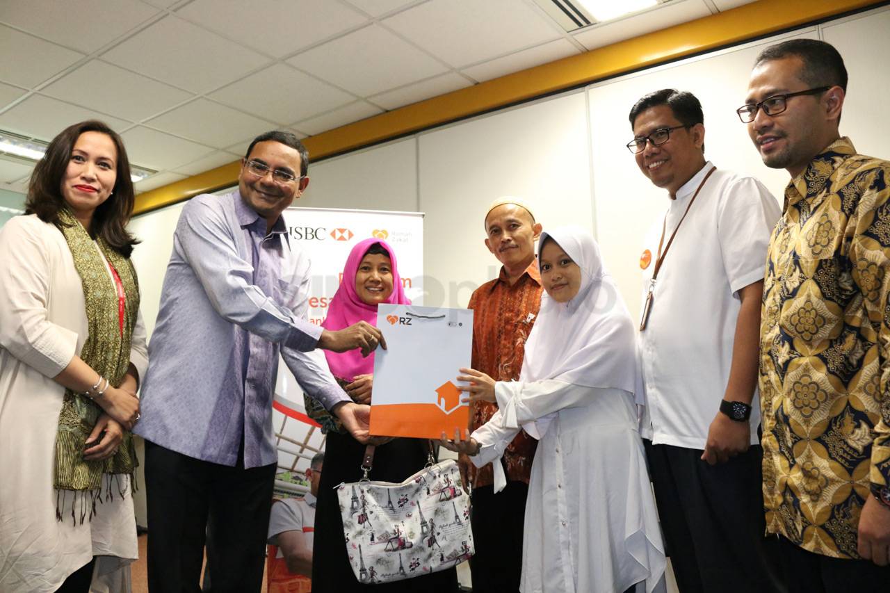 Rumah Zakat dan HSBC...
