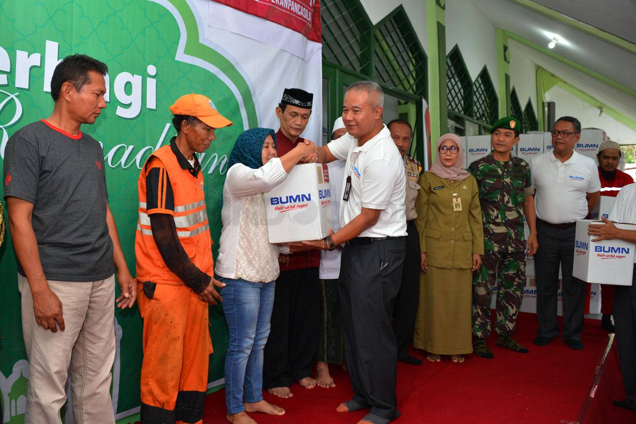 Peduli Masyarakat Kurang...