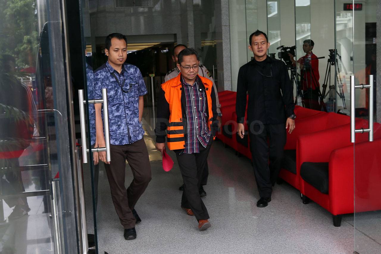 KPK Periksa Auditor...