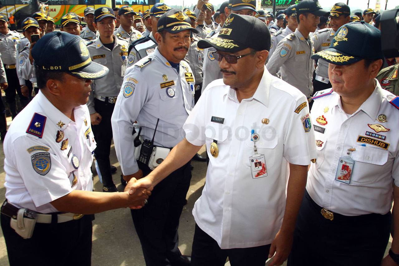 Jelang Mudik Lebaran,...