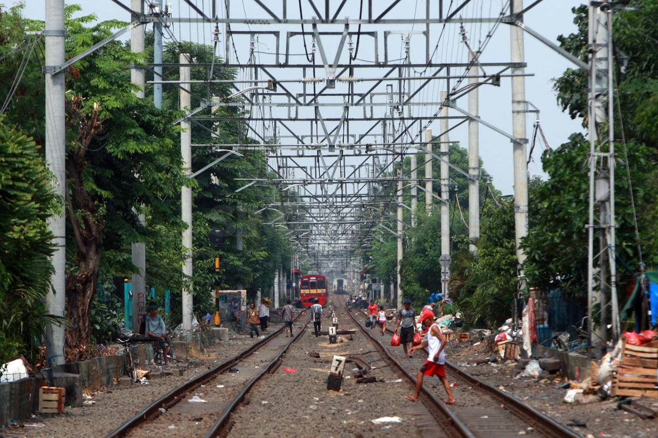 Perlintasan Sebidang...