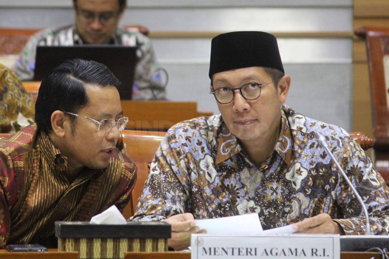 Menag Rapat dengan Komisi...
