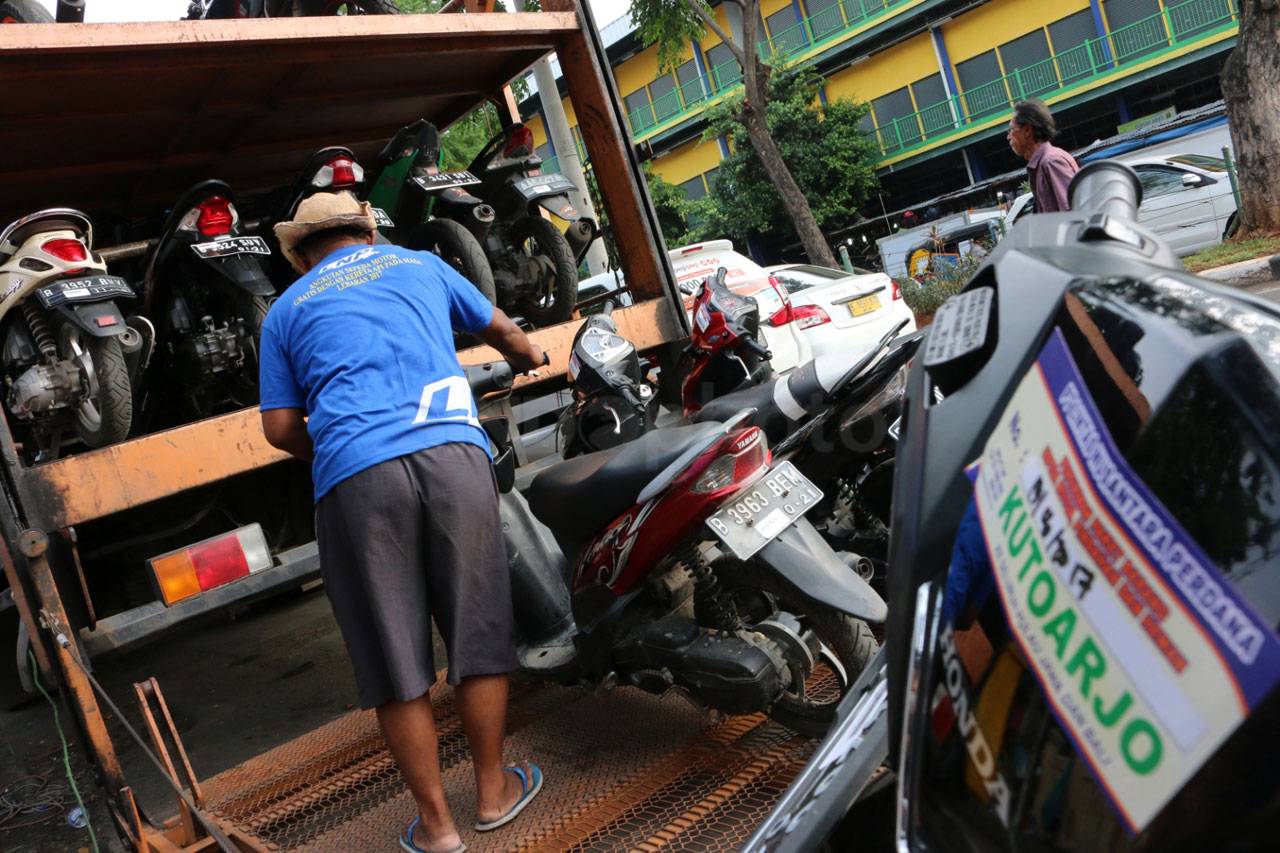 Calon Pemudik Paketkan...