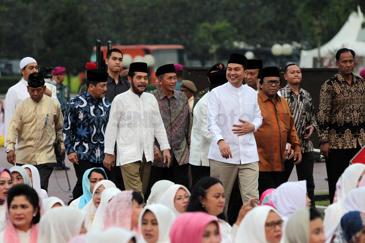 Presiden Jokowi Buka...