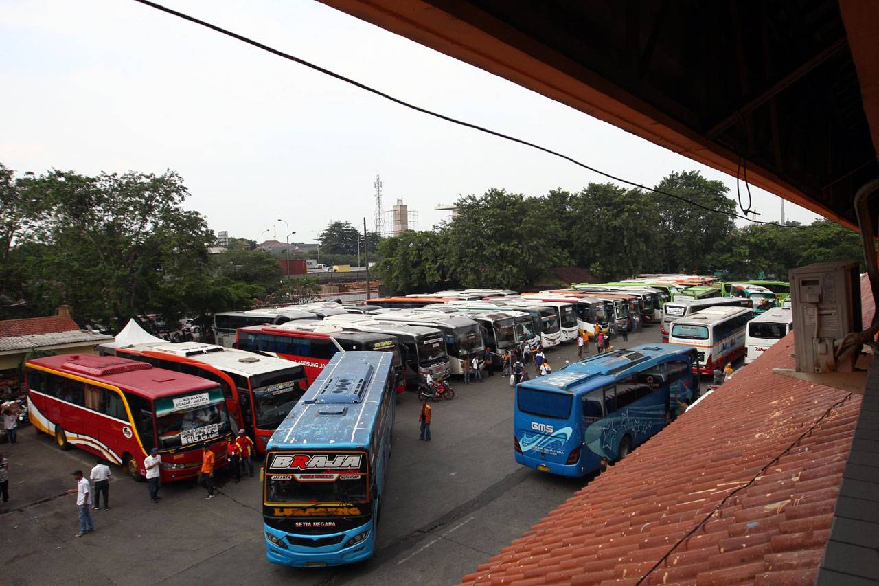 Puncak Mudik Terminal...
