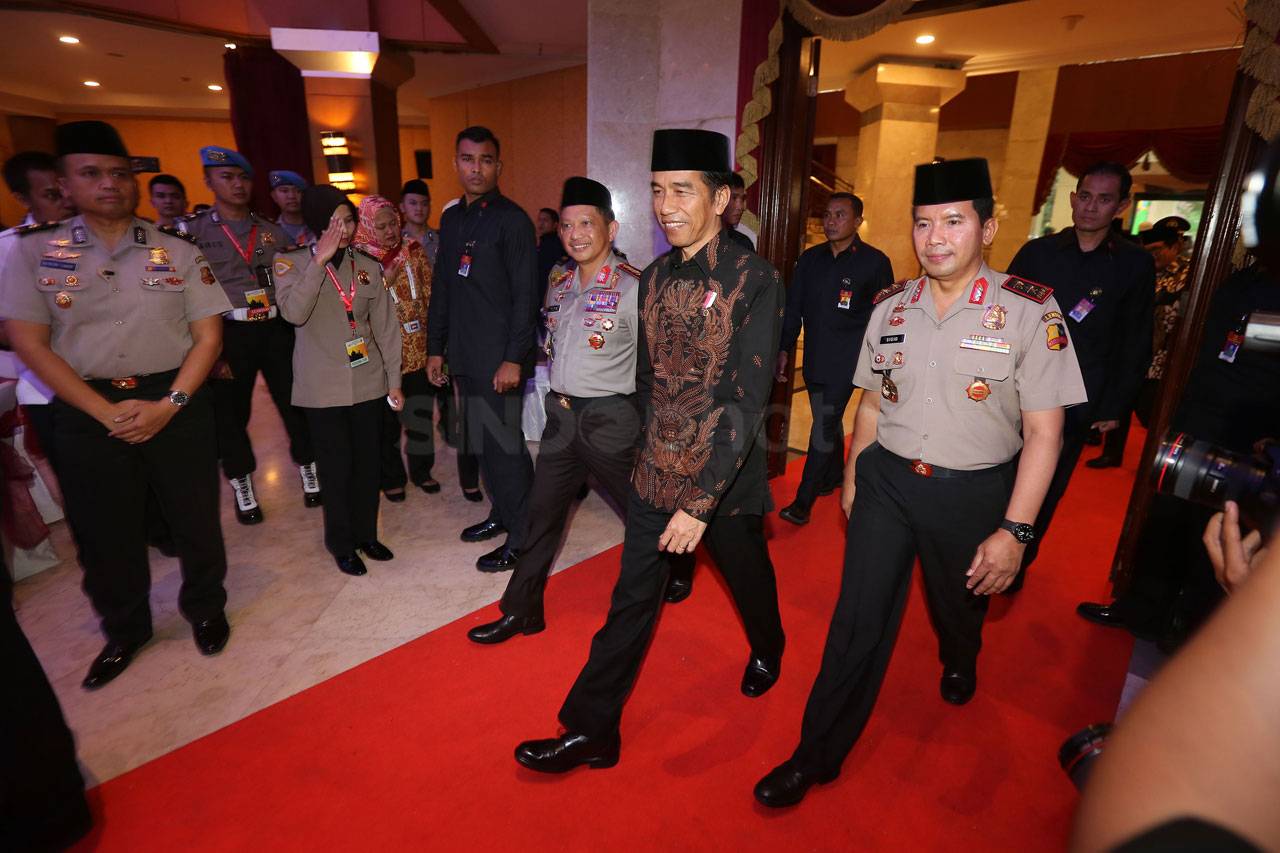 Presiden Jokowi Hadiri...