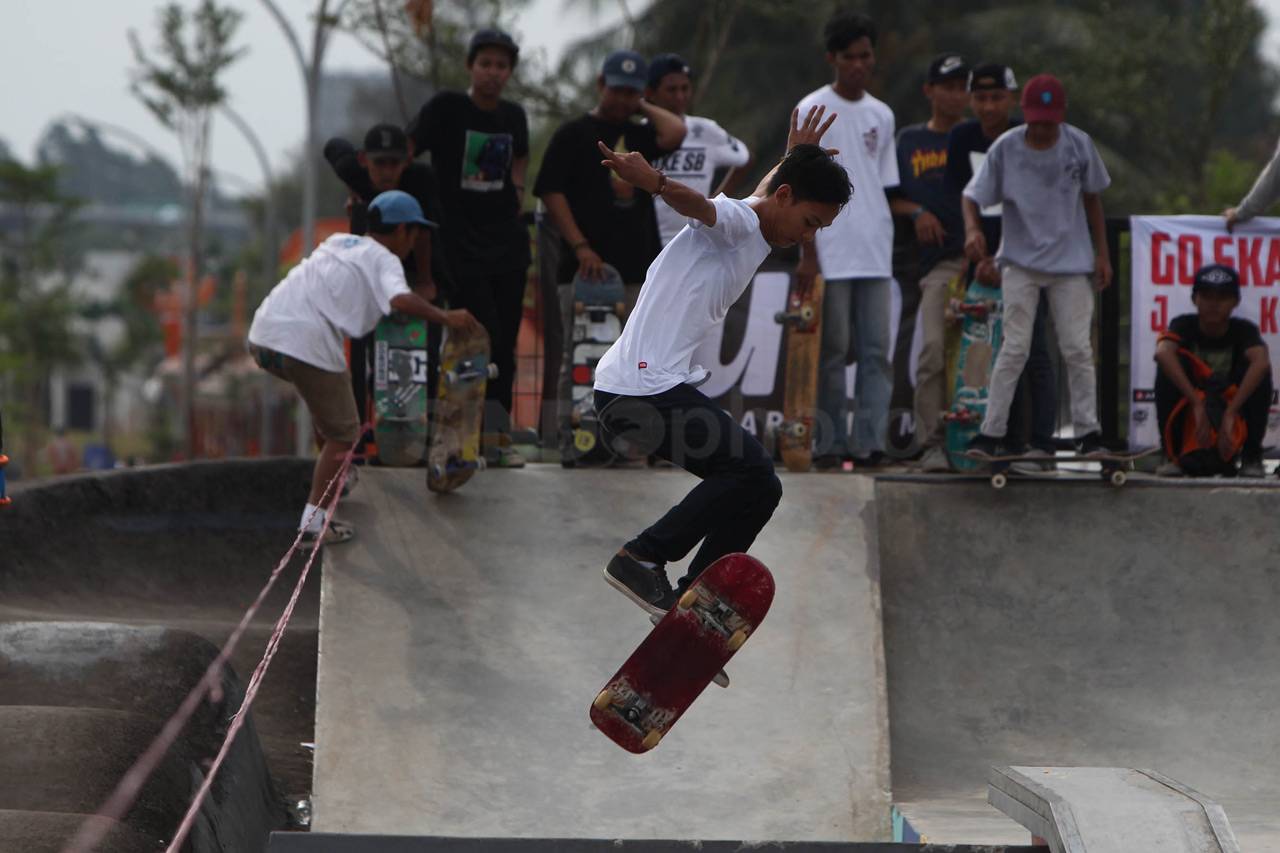 Jakarta Go Skateboarding...