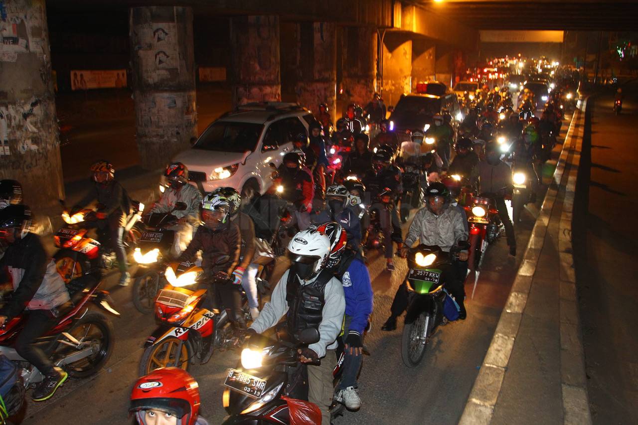 Pemudik Motor Mulai...