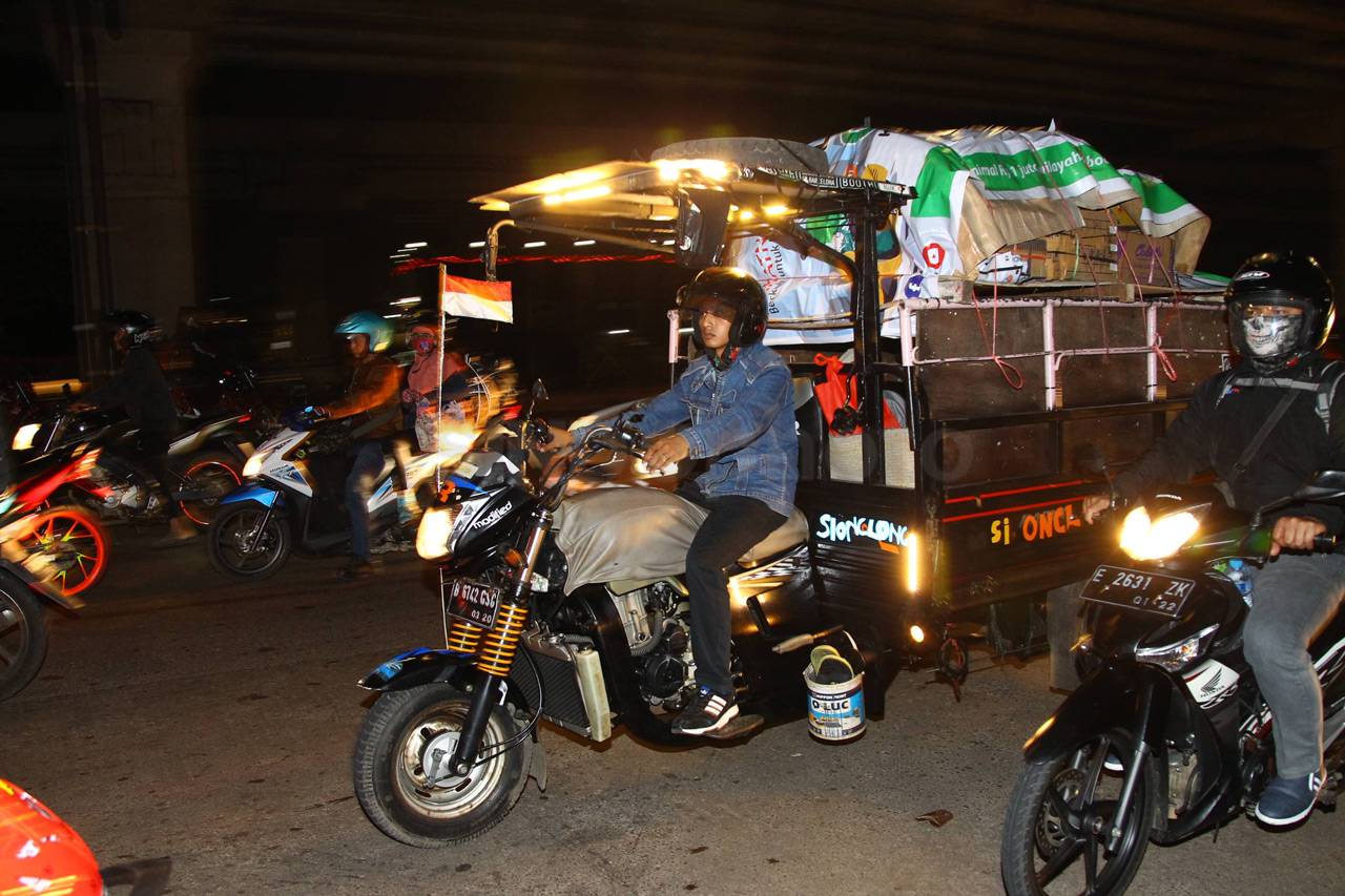 Pemudik Motor Mulai...