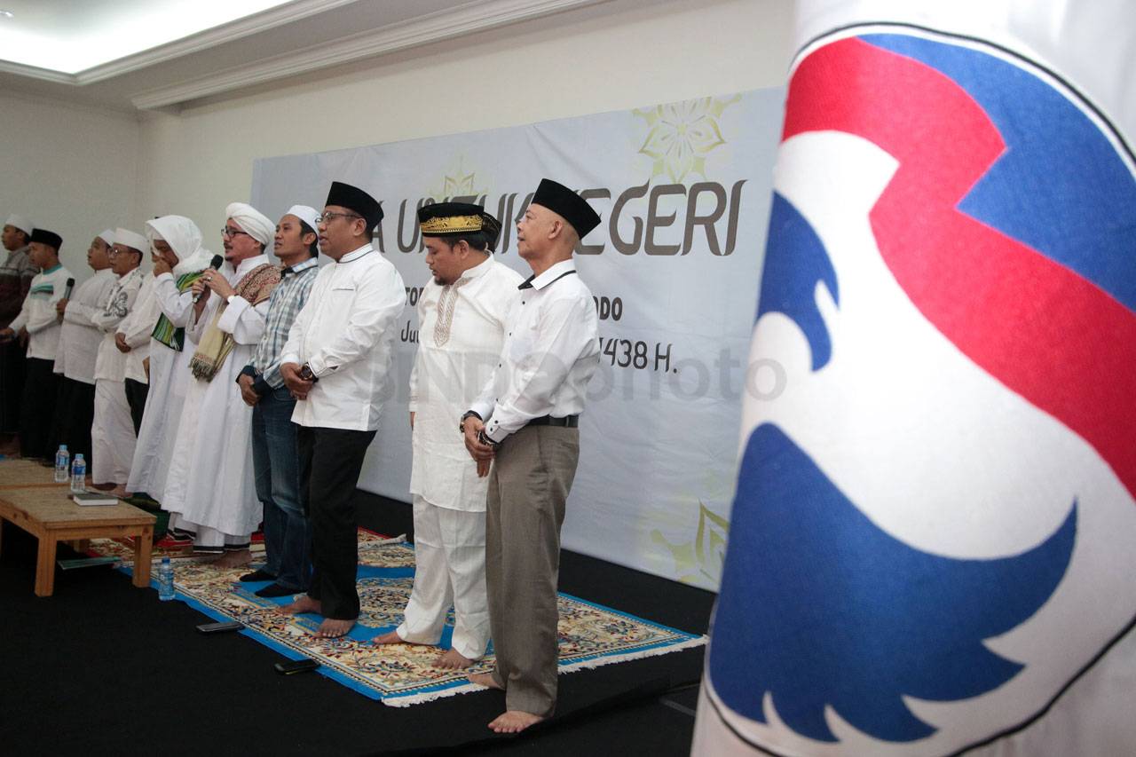Partai Perindo Gelar...