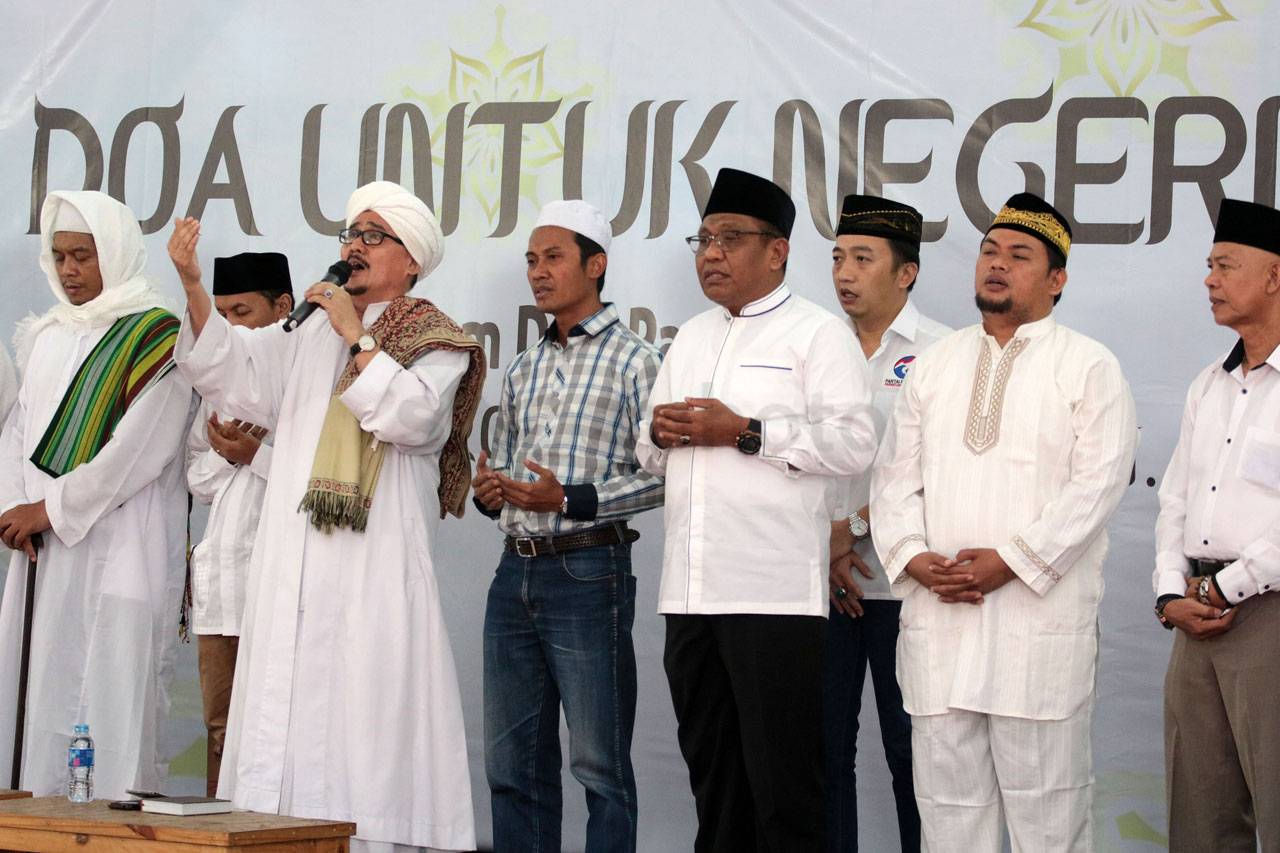 Partai Perindo Gelar...