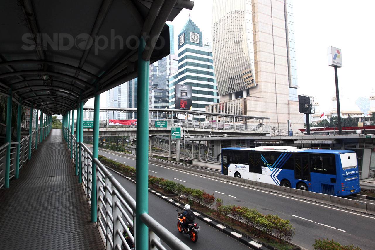 Ditinggal Mudik Warganya,...