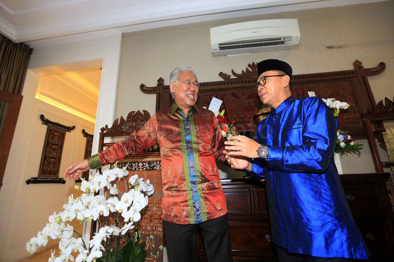 Anies Baswedan dan Sandiaga...