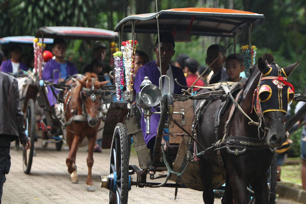 Hari Kedua Libur Lebaran,...