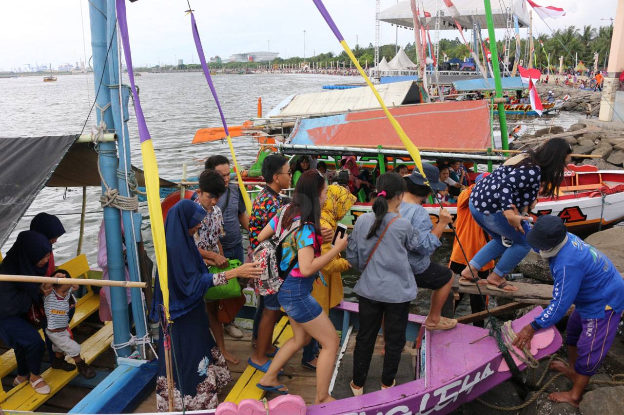 Pantai Ancol Tempat...