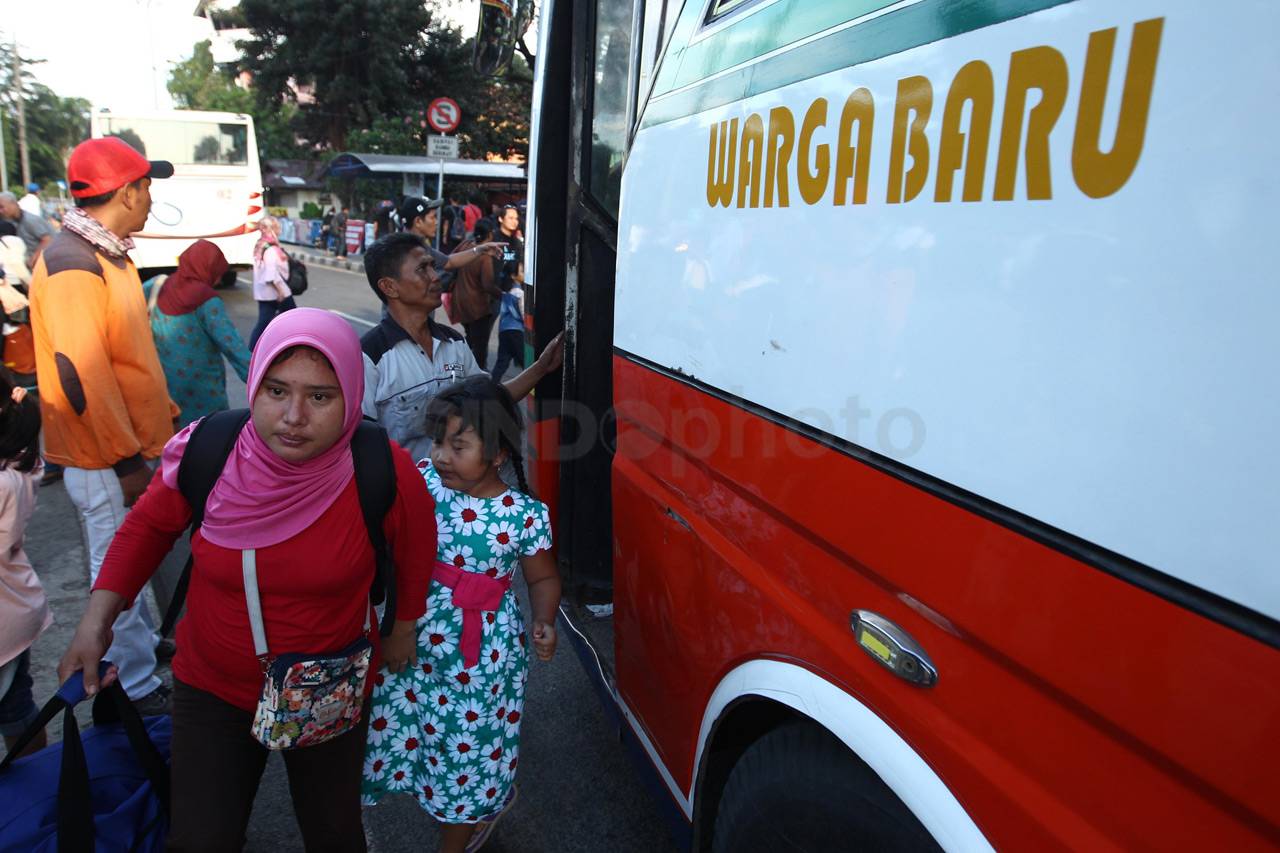 Warga Mulai Berdatangan...