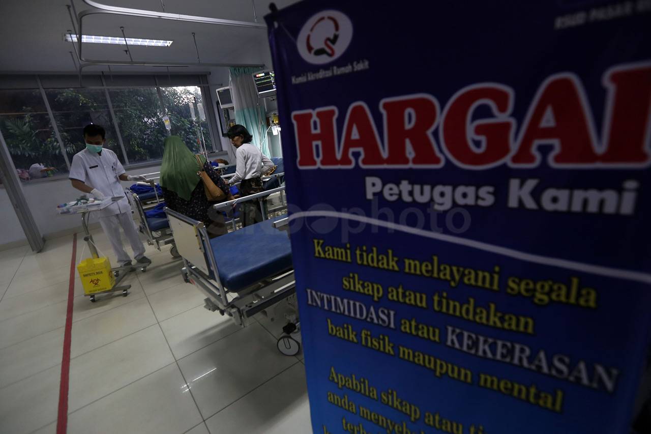 Layanan Medis Berjalan...