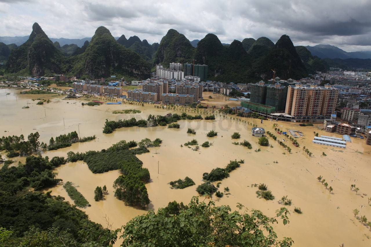 Banjir di China, 15...