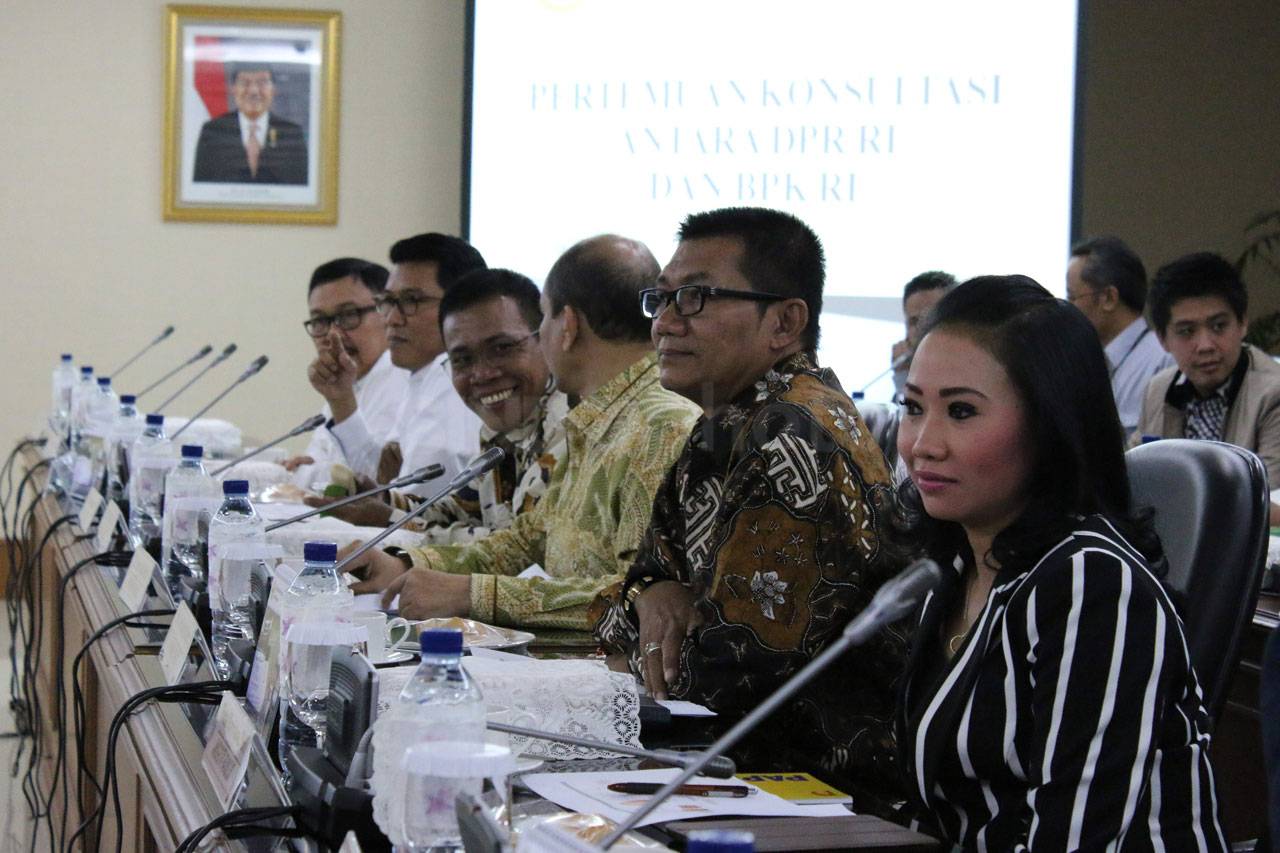 Pansus Hak Angket KPK...