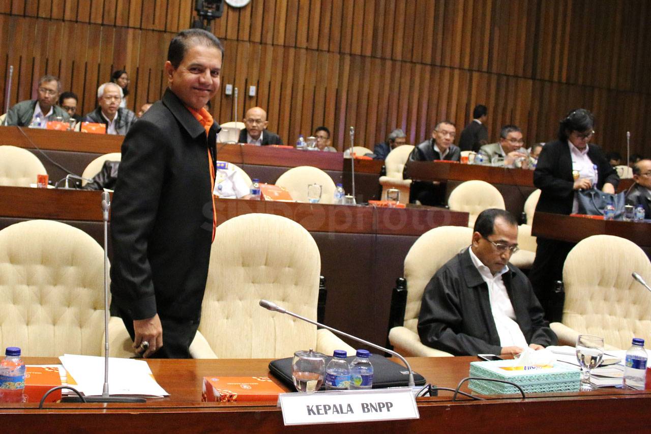 Komisi V DPR Raker dengan...