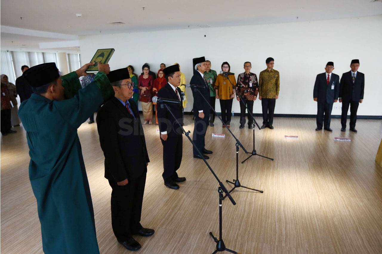 Tiga Penasihat KPK Resmi...