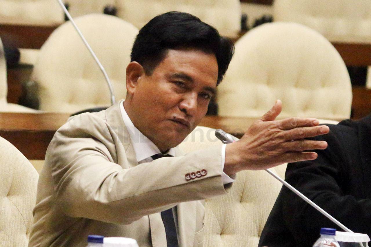 Yusril Ihza Mahendra...