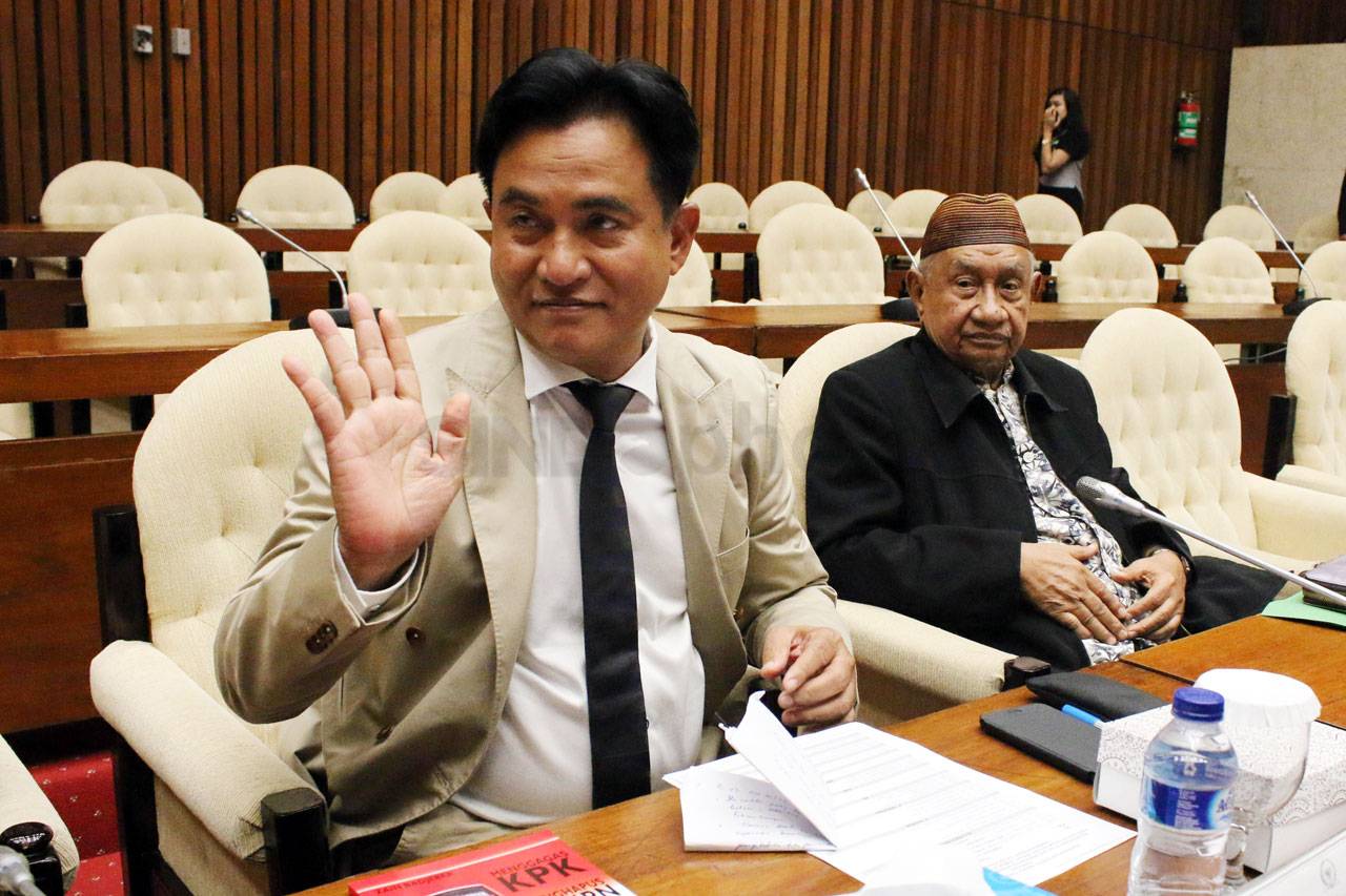 Yusril Ihza Mahendra...