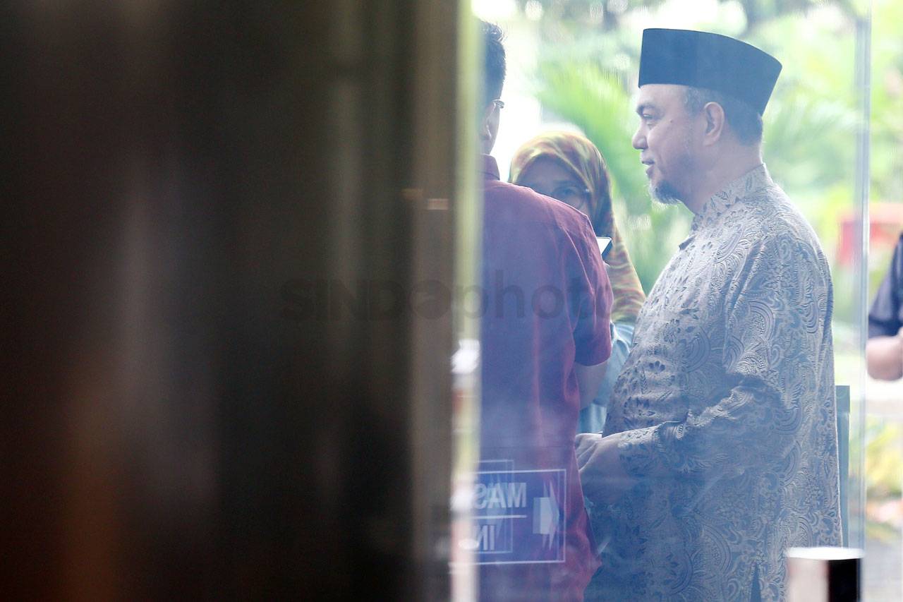 Mantan Anggota Komisi...