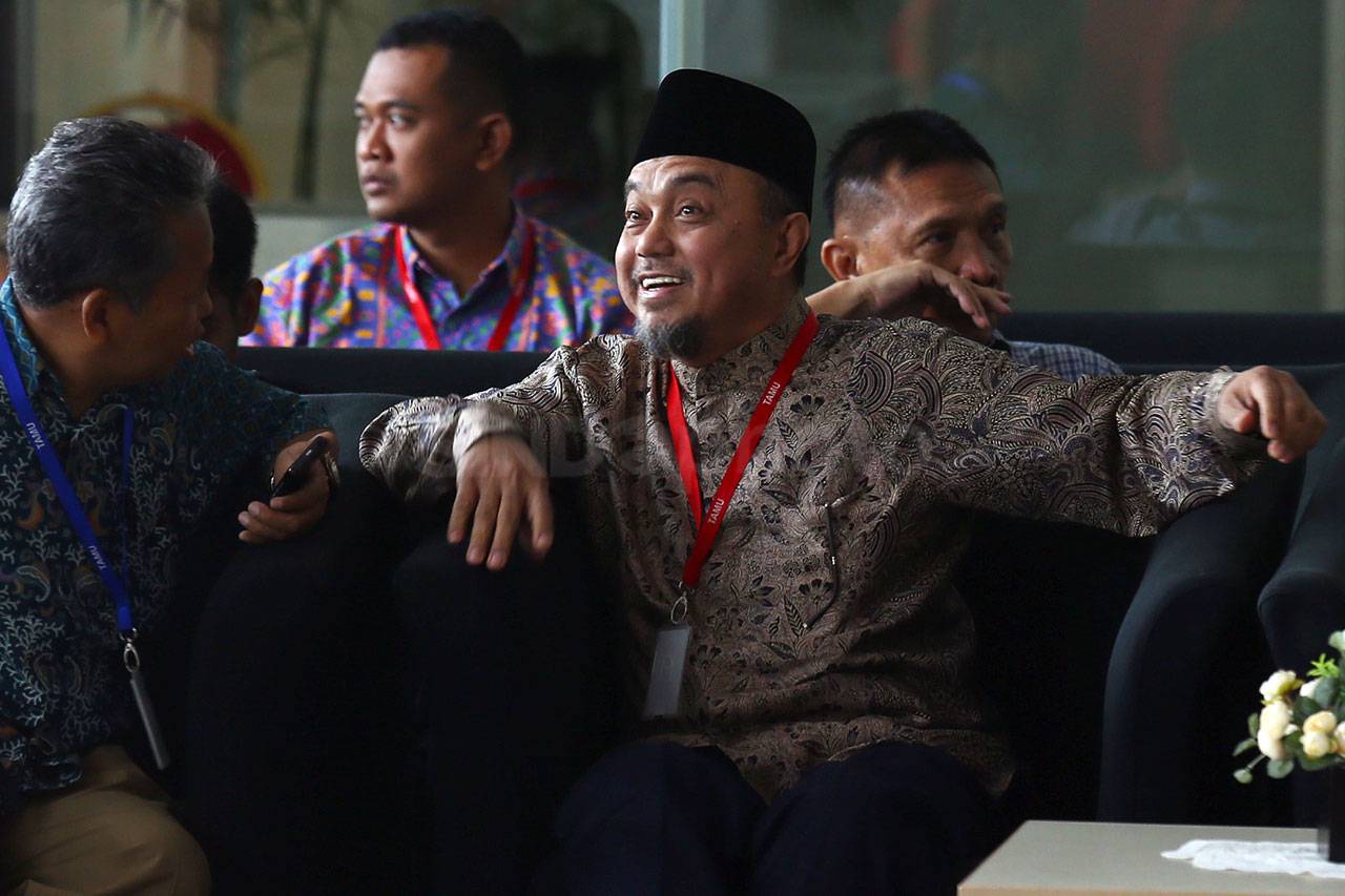 Mantan Anggota Komisi...