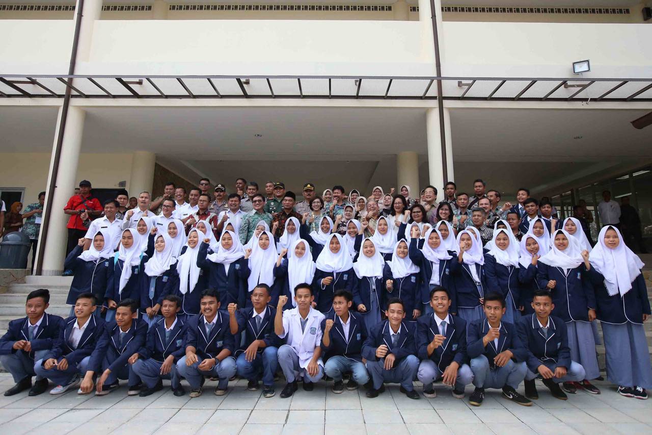 Astra Sumbang SMKN 1...