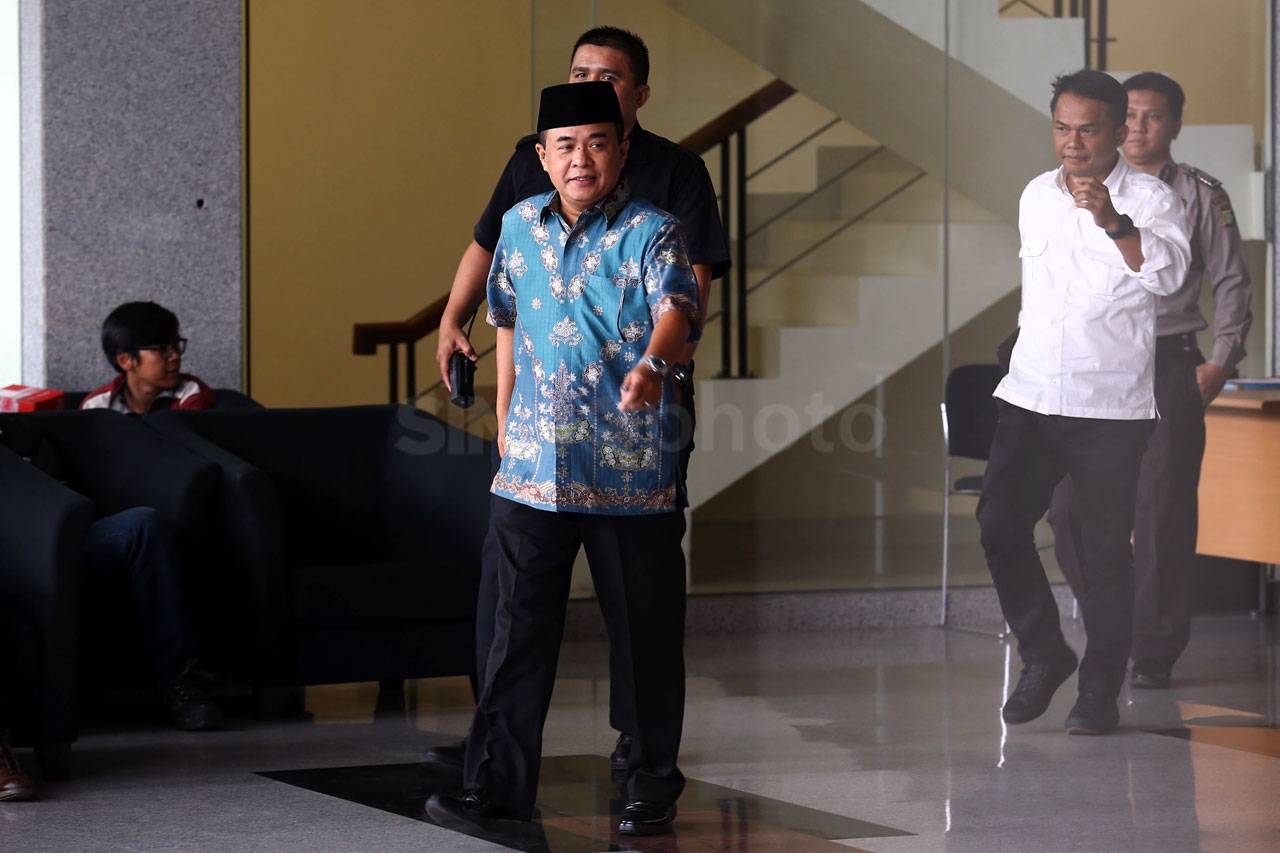 Ade Komarudin Penuhi...