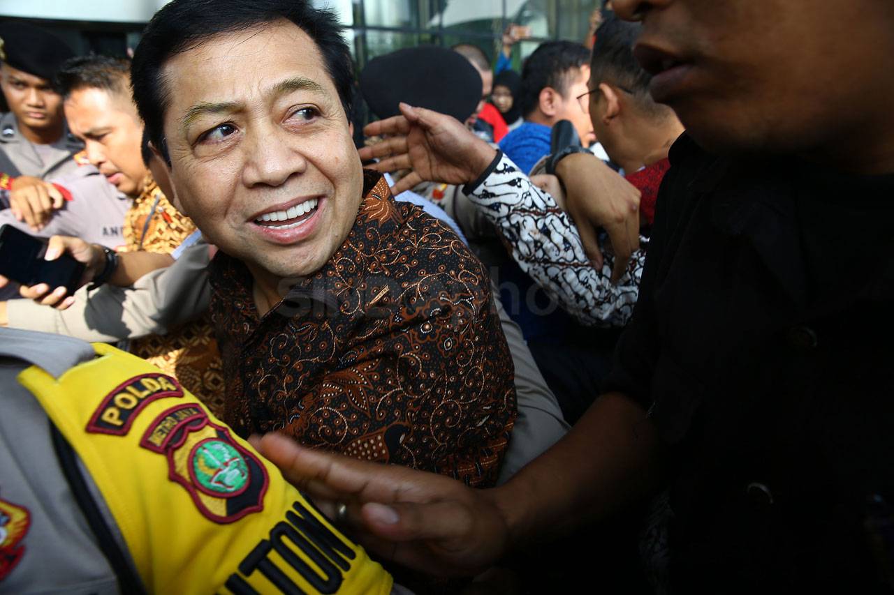 Setya Novanto Bungkam...