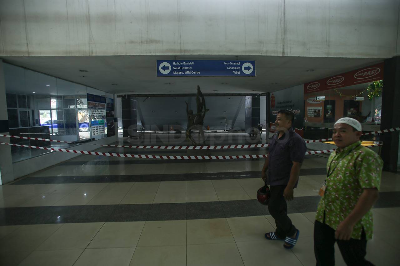 Atap Pelabuhan Batam...
