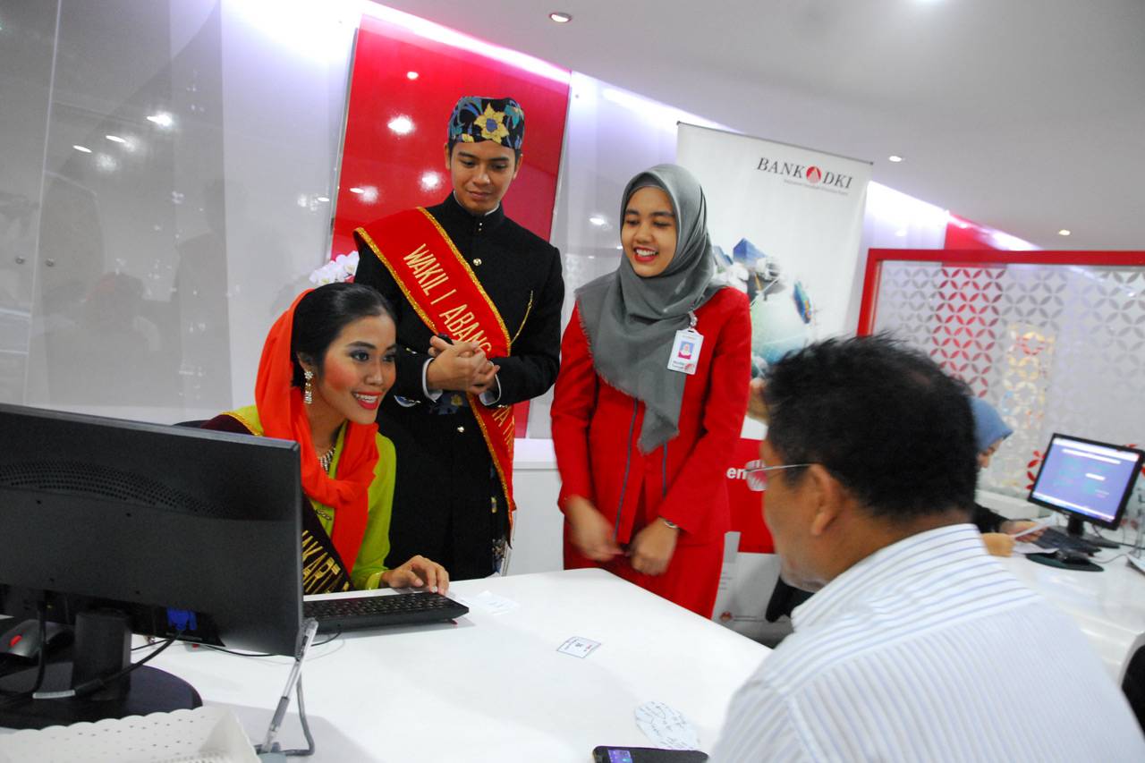Edukasi Perbankan Abang...