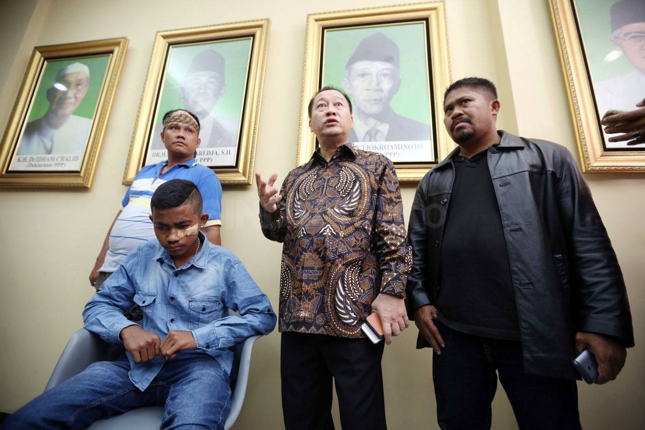 Humphrey Djemat Datangi...