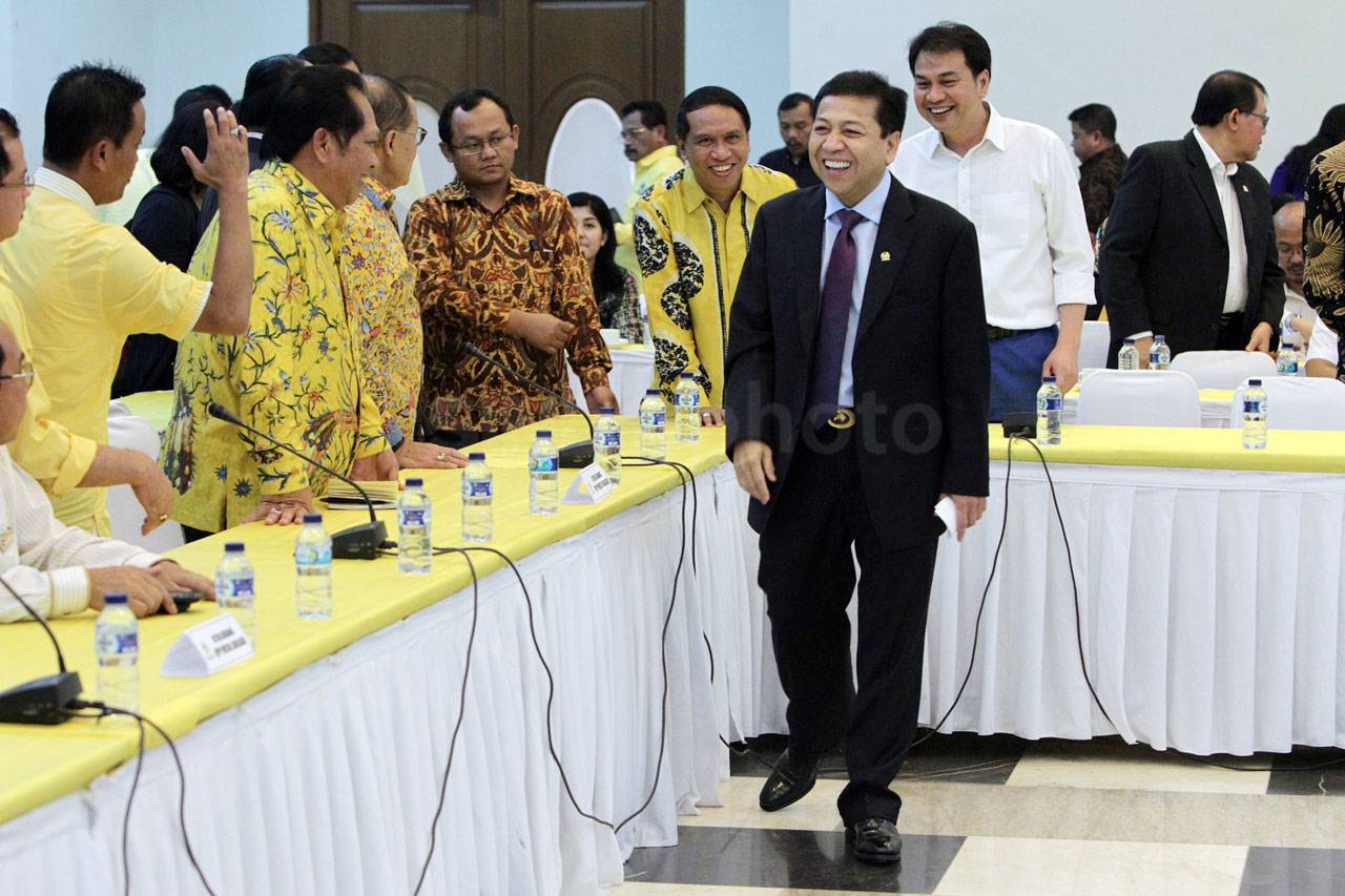 Partai Golkar Gelar...