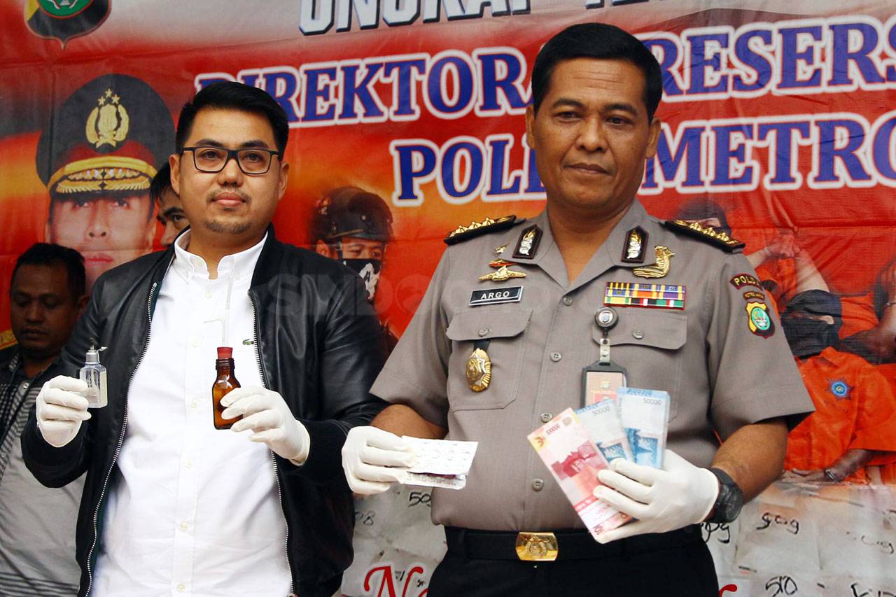 Polisi Amankan Artis...